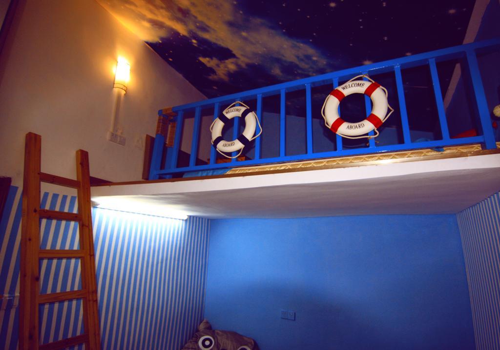 Lan Shan Chu Youth Hostel Yangshuo Buitenkant foto