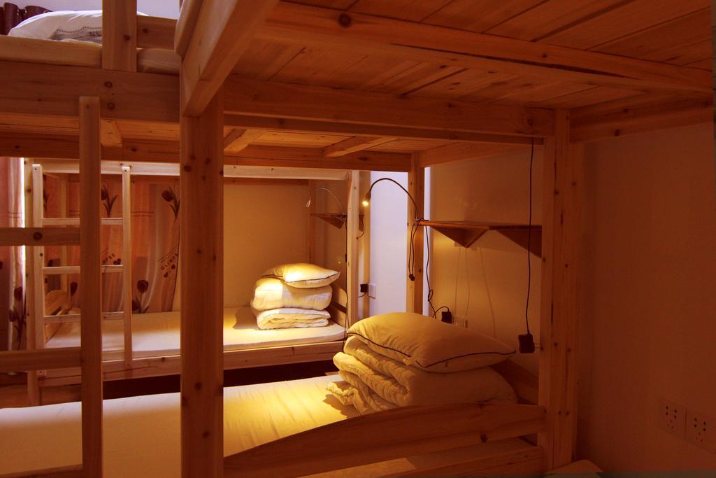 Lan Shan Chu Youth Hostel Yangshuo Kamer foto